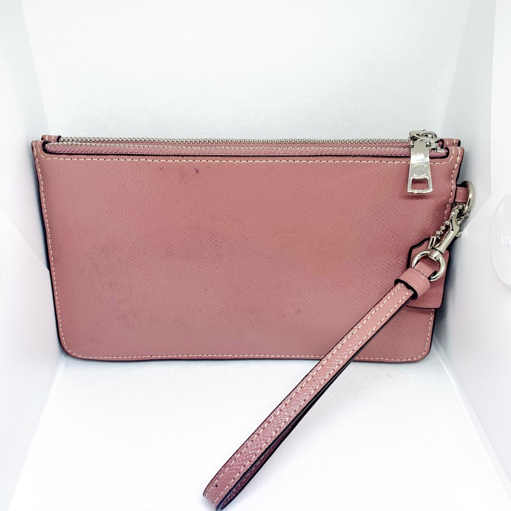 Authentic Coach Double-Zip Wristlet in Blossom Pink - Picture 2 of 9